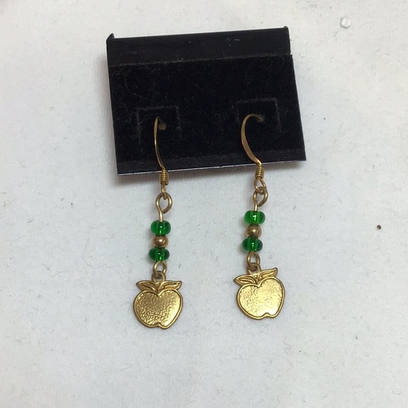 Apple earrings - Picture 1 of 1